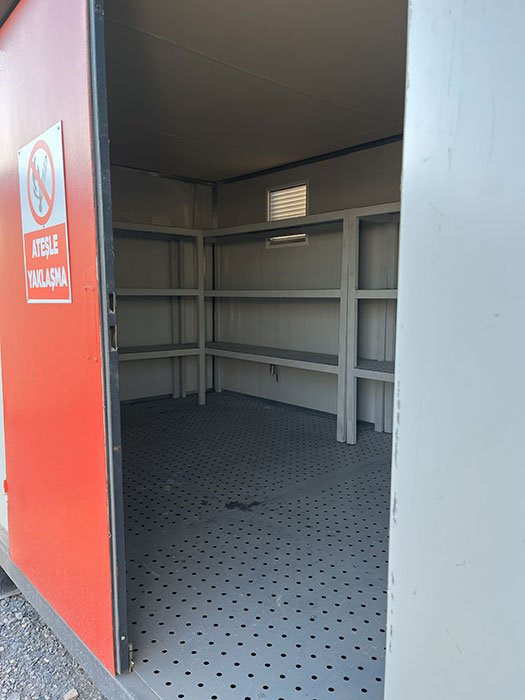 Atık Konteyner imalatı, tehlikeli atık konteyneri, tıbbi atık konteyneri, kontamine atık konteynerleri, Kimyasal Atık Konteyneri, atık depolama konteynerleri, atık saklama konteynerleri,  hastane atık konteynerleri imalatı